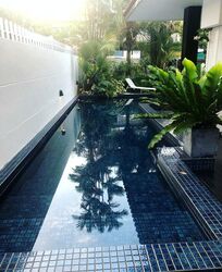 Sennett Avenue (D16), Semi-Detached #497726091